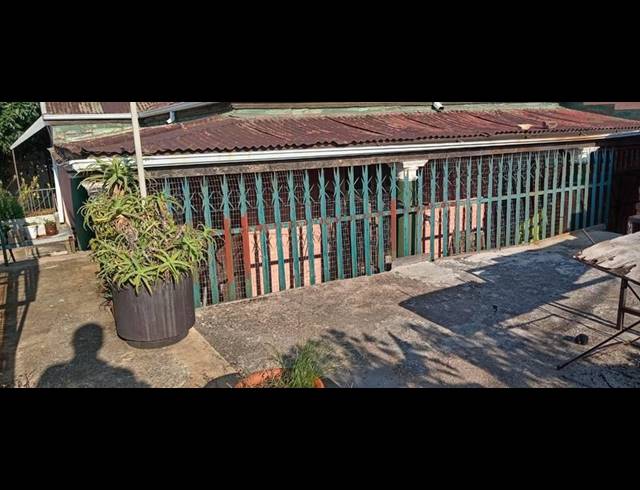 4 BEDROOM HOUSE FOR SALE IN KENSINGTON